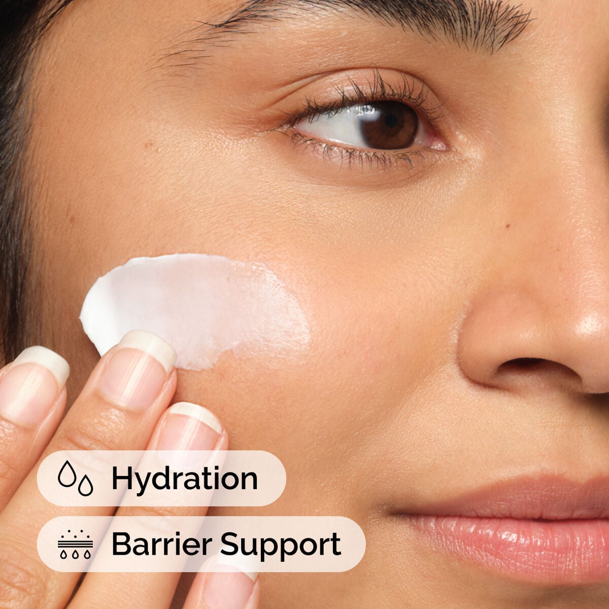 natural-moisturizing-factors-ha-c7 ord-natural-moisturizing-factors-ha-model-application-with-benefits.jpg